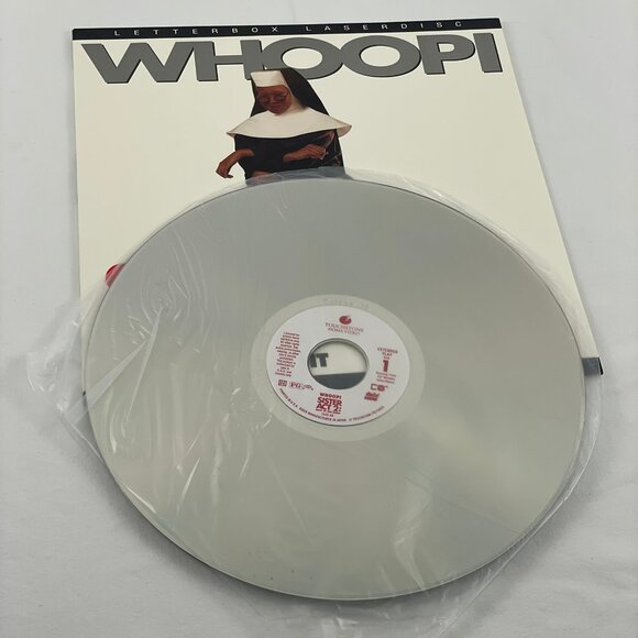 Touchstone Home Video Sister Act 2 Laserdisc LD Collectible Whoopi Goldberg - Picture 7 of 7